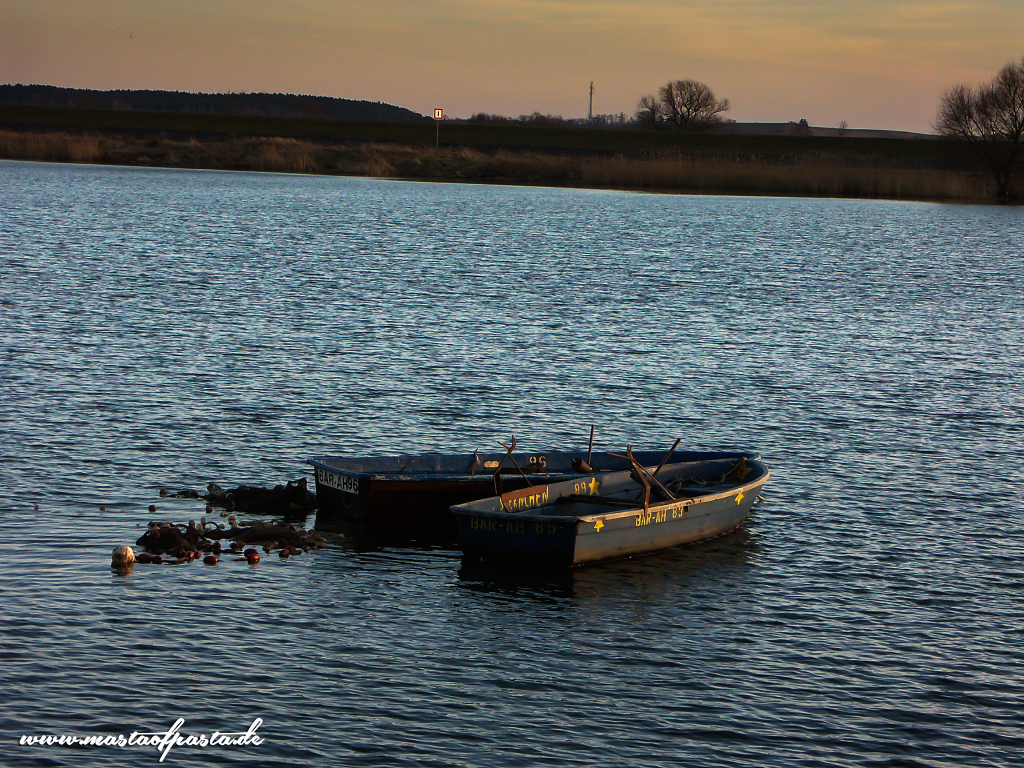 Herbst-am-Kanal---Boote